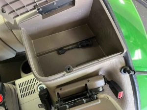 johndeere8370rmfwdtractor_47b557df76d446f98a13821b784bc29e